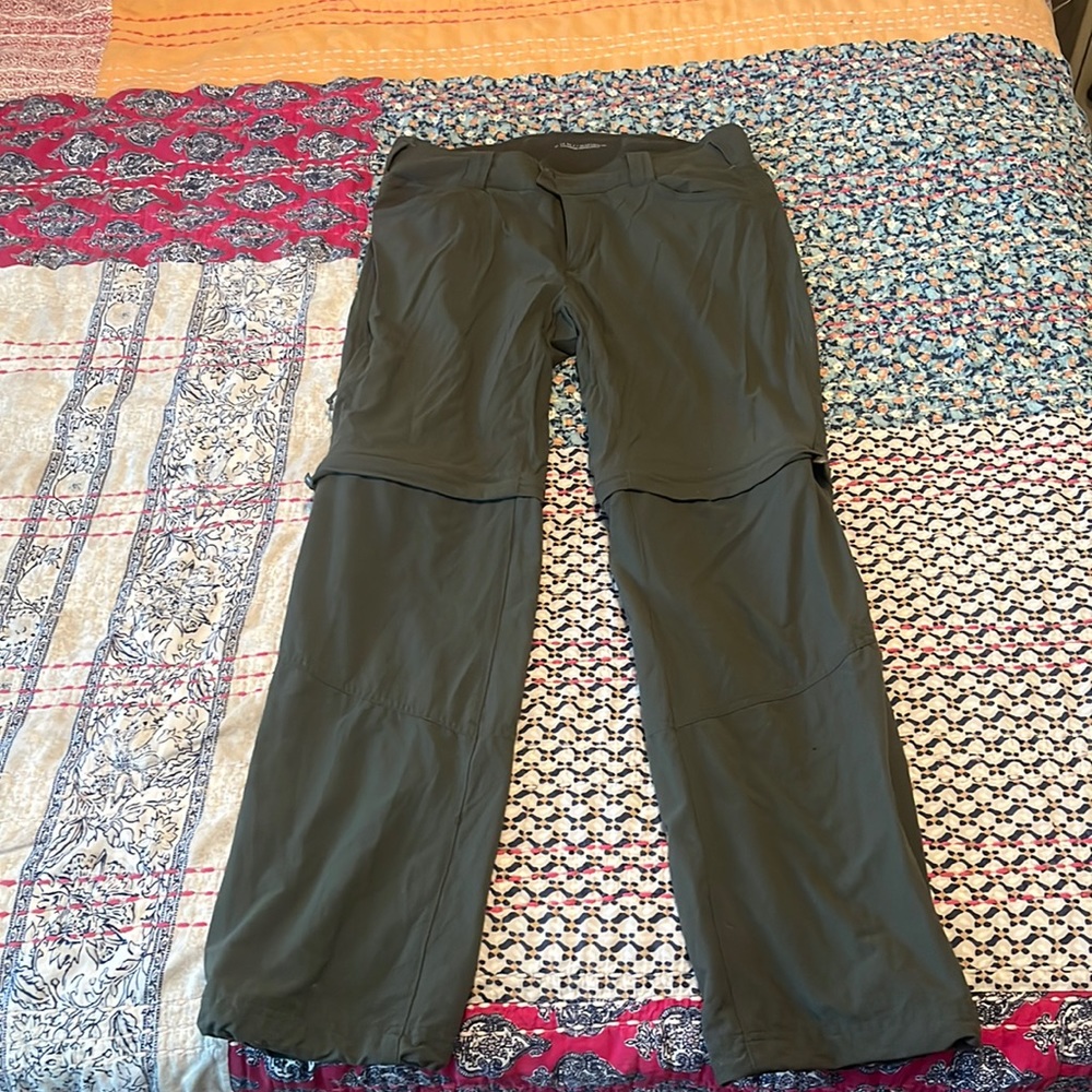 Columbia Omni-shield zip off pants
